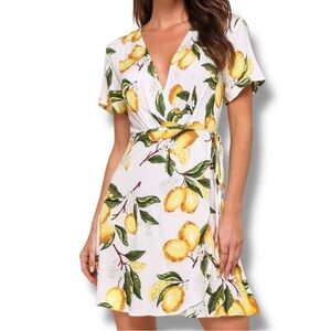 Lulus A La Tart Lemon Citrus Floral Wrap Dress V-Neck Short Sleeve Size Small